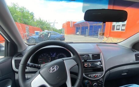 Hyundai Solaris II рестайлинг, 2012 год, 819 000 рублей, 9 фотография