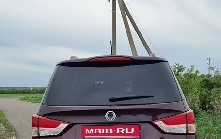 SsangYong Stavic, 2013 год, 1 650 000 рублей, 9 фотография