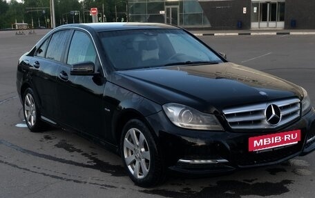 Mercedes-Benz C-Класс, 2011 год, 1 350 000 рублей, 2 фотография