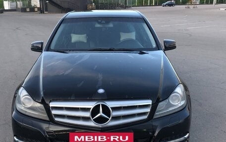Mercedes-Benz C-Класс, 2011 год, 1 350 000 рублей, 10 фотография