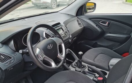 Hyundai ix35 I рестайлинг, 2010 год, 690 000 рублей, 9 фотография