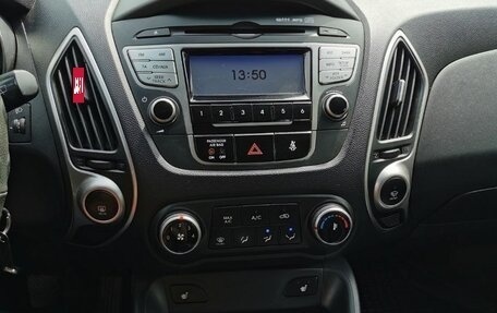 Hyundai ix35 I рестайлинг, 2010 год, 690 000 рублей, 13 фотография