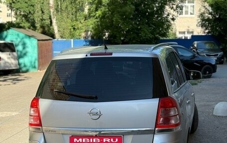 Opel Zafira B, 2014 год, 780 000 рублей, 3 фотография