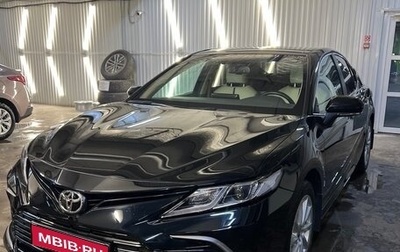 Toyota Camry, 2021 год, 2 800 000 рублей, 1 фотография