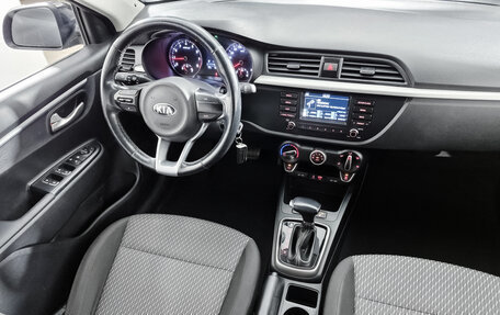 KIA Rio IV, 2018 год, 1 562 000 рублей, 18 фотография