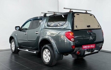Mitsubishi L200 IV рестайлинг, 2011 год, 1 400 000 рублей, 4 фотография