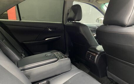 Toyota Camry, 2016 год, 1 770 000 рублей, 10 фотография