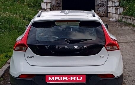 Volvo V40 Cross Country I, 2017 год, 1 530 000 рублей, 3 фотография
