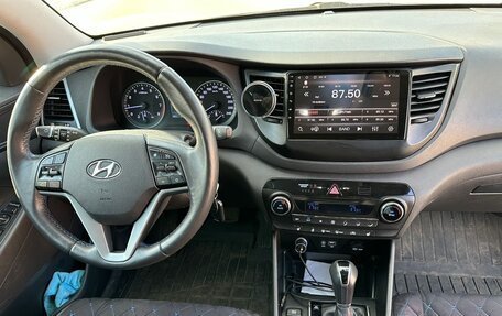 Hyundai Tucson III, 2017 год, 2 050 000 рублей, 8 фотография