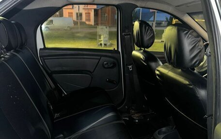 Renault Logan I, 2013 год, 410 000 рублей, 3 фотография
