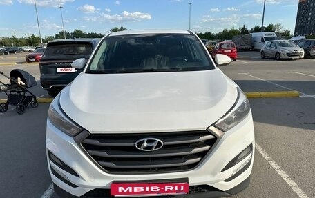 Hyundai Tucson III, 2017 год, 2 050 000 рублей, 4 фотография