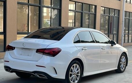 Mercedes-Benz A-Класс, 2022 год, 3 100 000 рублей, 6 фотография