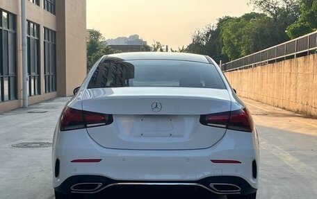 Mercedes-Benz A-Класс, 2022 год, 3 100 000 рублей, 5 фотография
