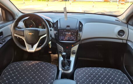 Chevrolet Cruze II, 2013 год, 855 000 рублей, 9 фотография