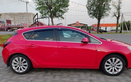 Opel Astra J, 2012 год, 930 000 рублей, 11 фотография