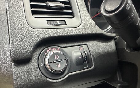 Opel Insignia II рестайлинг, 2011 год, 800 000 рублей, 10 фотография
