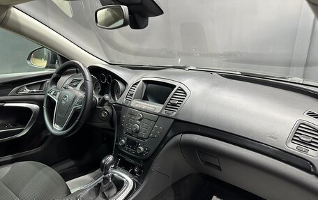 Opel Insignia II рестайлинг, 2011 год, 800 000 рублей, 14 фотография