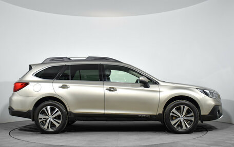 Subaru Outback IV рестайлинг, 2018 год, 2 190 000 рублей, 4 фотография