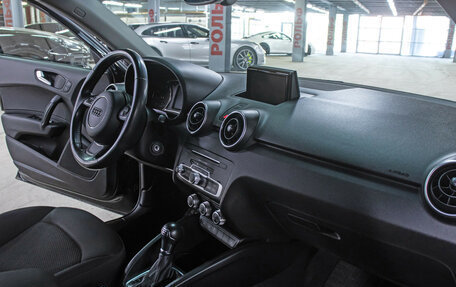 Audi A1, 2015 год, 1 295 000 рублей, 10 фотография