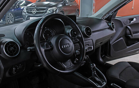 Audi A1, 2015 год, 1 295 000 рублей, 15 фотография