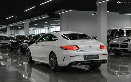Mercedes-Benz C-Класс, 2018 год, 3 590 000 рублей, 5 фотография