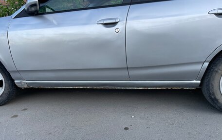 Nissan Wingroad III, 2002 год, 300 000 рублей, 9 фотография