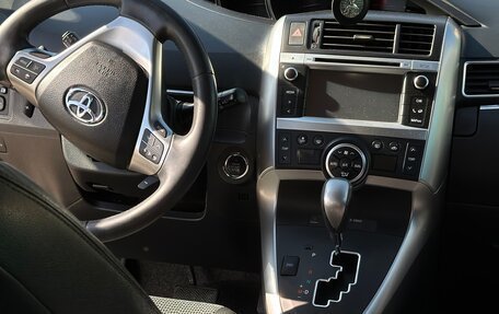 Toyota Verso I, 2013 год, 1 600 000 рублей, 8 фотография