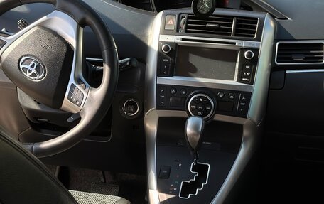 Toyota Verso I, 2013 год, 1 600 000 рублей, 11 фотография