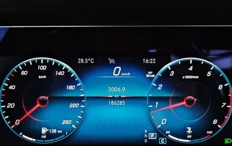 Mercedes-Benz E-Класс, 2021 год, 2 550 000 рублей, 11 фотография
