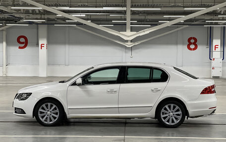 Skoda Superb III рестайлинг, 2014 год, 1 099 950 рублей, 8 фотография