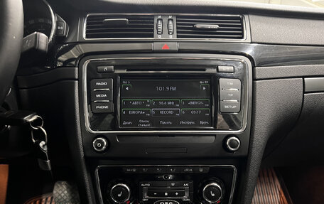 Skoda Superb III рестайлинг, 2014 год, 1 099 950 рублей, 15 фотография
