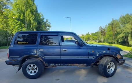 Toyota Land Cruiser 80 рестайлинг, 1996 год, 1 180 000 рублей, 6 фотография