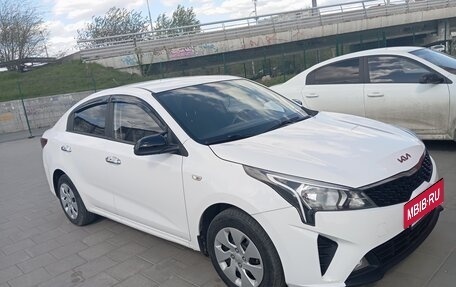 KIA Rio IV, 2021 год, 1 120 000 рублей, 3 фотография