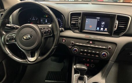 KIA Sportage IV рестайлинг, 2017 год, 1 990 000 рублей, 6 фотография