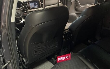 KIA Sportage IV рестайлинг, 2017 год, 1 990 000 рублей, 2 фотография