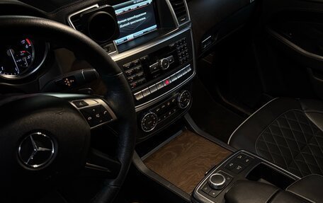 Mercedes-Benz GL-Класс, 2015 год, 4 100 000 рублей, 18 фотография