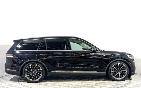 Lincoln Aviator II, 2020 год, 6 700 000 рублей, 4 фотография