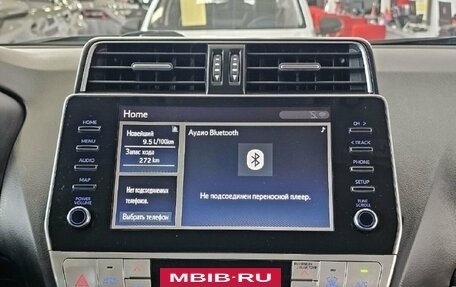 Toyota Land Cruiser Prado 150 рестайлинг 2, 2020 год, 6 099 000 рублей, 26 фотография