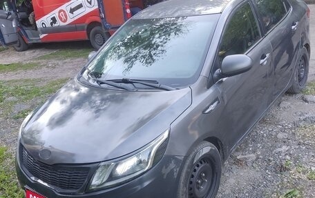 KIA Rio III рестайлинг, 2014 год, 385 000 рублей, 1 фотография