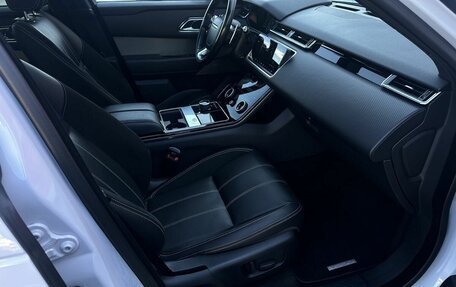 Land Rover Range Rover Velar I, 2017 год, 3 990 000 рублей, 9 фотография
