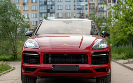 Porsche Cayenne III, 2022 год, 10 990 000 рублей, 2 фотография