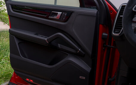 Porsche Cayenne III, 2022 год, 10 990 000 рублей, 12 фотография