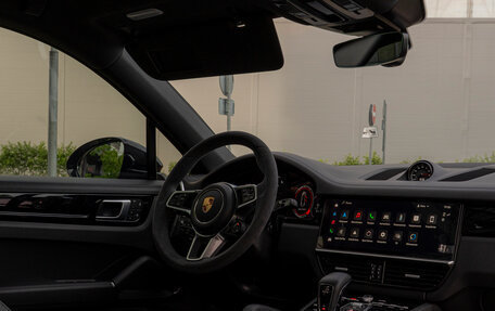 Porsche Cayenne III, 2022 год, 10 990 000 рублей, 14 фотография