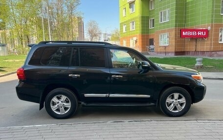 Toyota Land Cruiser 200, 2013 год, 3 700 000 рублей, 8 фотография