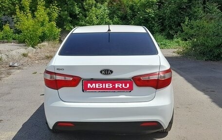 KIA Rio III рестайлинг, 2011 год, 820 000 рублей, 4 фотография