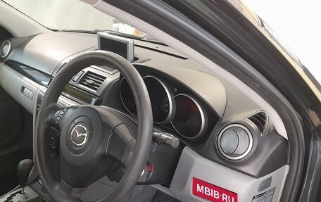 Mazda Axela, 2004 год, 500 000 рублей, 8 фотография