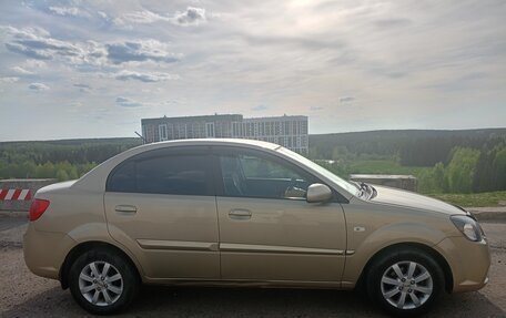 KIA Rio II, 2010 год, 750 000 рублей, 2 фотография