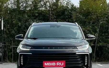CheryExeed TXL, 2022 год, 2 100 000 рублей, 3 фотография