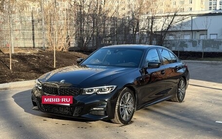 BMW 3 серия, 2019 год, 3 990 000 рублей, 3 фотография