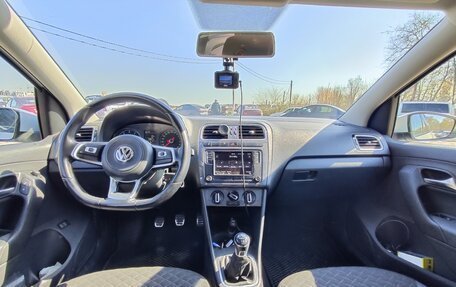 Volkswagen Polo VI (EU Market), 2018 год, 1 200 000 рублей, 7 фотография